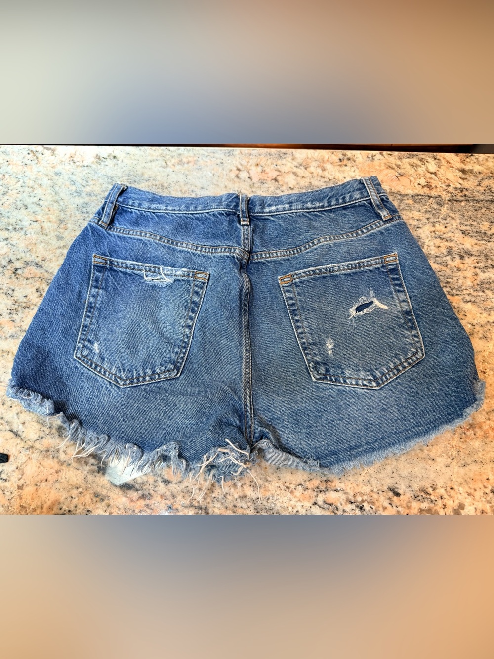 We The Free Size 31 Distressed Denim Shorts Raw Hem High Rise Festival Boho - Picture 8 of 13